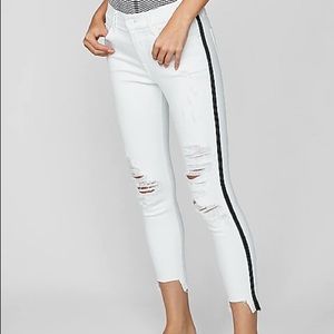NWT Express midrise side stripe ripped white jean